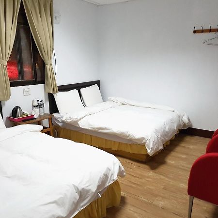 拉拉山周家渡假旅館 Hualing Bagian luar foto